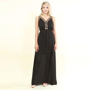 🚨LAST ONE🚨Black Strappy Maxi Dress size small